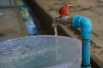The tap is not closed completely overflow out of the container at any time is lost by not necessary...