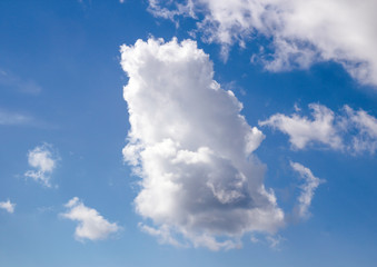 Obraz premium Blue sky, white clouds, natural abstract background.