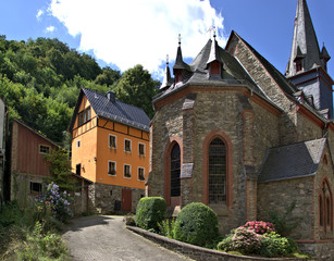 Fototapeta na wymiar Die Kirche St.Bartholomäus in Balduinstein, Rhein-Lahn Kreis