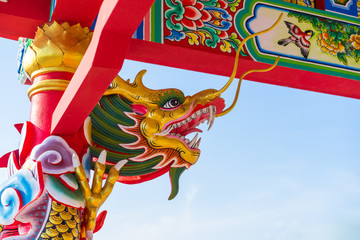 Chinese style dragon statue