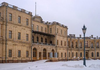 Fototapeta na wymiar Gatchina Palace. Entrance to the right wing. Russia.