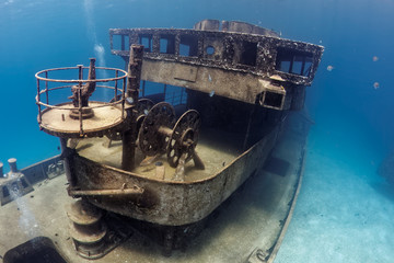 Wreck of the USS Kittiwake in Grand Cayman © whitcomberd