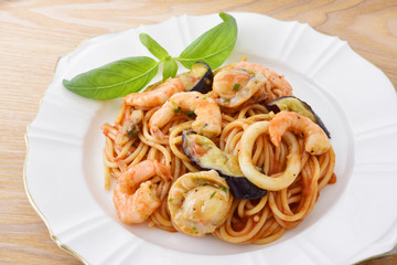 Seafood tomato sauce spaghetti