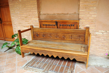 Banco de madera castellano