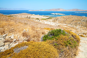 temple  in delos greece the historycal acropolis and old ruin site
