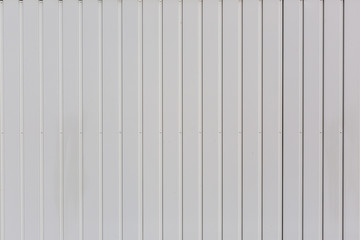 Hintergrund, vertikal ausgerichtete Holzbretter weiß