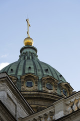 Fototapeta na wymiar dome with cross of Kazan Orthodox Cathedral