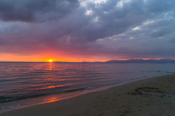 Fototapeta na wymiar Sunset at beach
