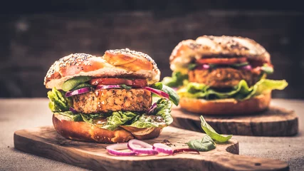 Abwaschbare Fototapete Fertige gerichte Gesunder veganer Burger