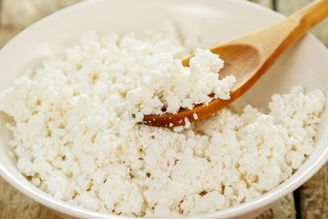 Cottage cheese in the bowl