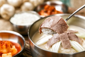 seolleongtang. Ox Bone Soup .	