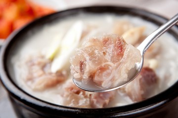 doganitang. Deluxe Ox Knee Soup.