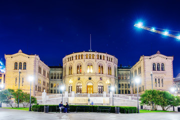 Fototapeta premium Night parliament building at Oslo