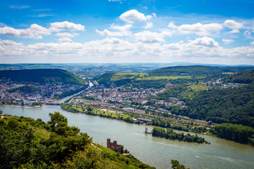 Fototapeta na wymiar Panorama Rüdesheim Bingen