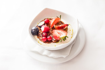 granola with fruits