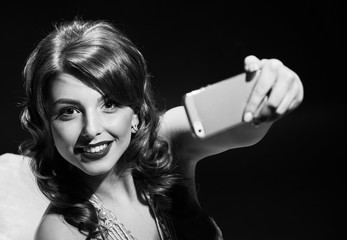 smile lady selfie. black and white