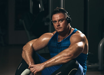 Fototapeta premium Resting time sporty man