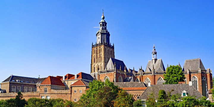ZUTPHEN ( Niederlande ) - Stadtpanorama
