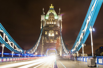 Fototapeta na wymiar London Bridge at Night