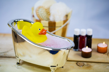 Gummiente, Ente in der Badewanne, Gutschein, Wellness