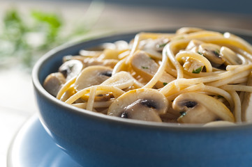 chicken and champignon spaghetti