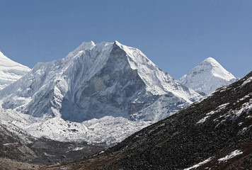 Island peak (6189 m) in district Mt. Everest - Nepal, Himalayas