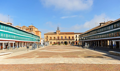 Fototapeta na wymiar Plaza Mayor de Almagro, Castilla la Mancha, España