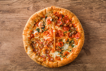 ミックスピザ　Mixture pizza Italian food