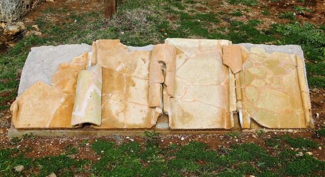 Sepolcro nel Parco archeologico di Nomentum-Eretum, Roma