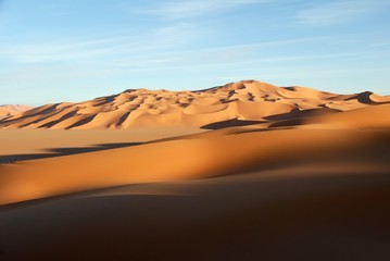Fototapeta na wymiar Sand dunes in Sahara desert, Libya