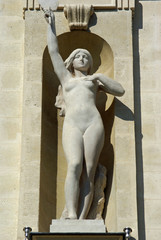 Statue de la Vérité au palais de Justice de Paris, France