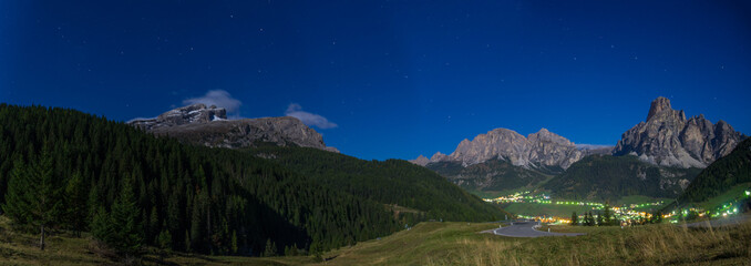 Corvara Panorama bei Nacht Boe