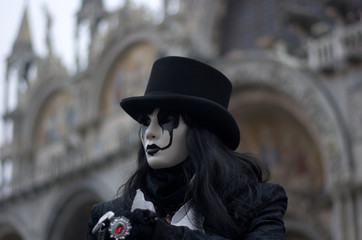 Maschere malinconiche a Venezia