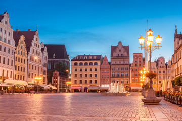 Fototapeta na wymiar Wroclaw town on evening