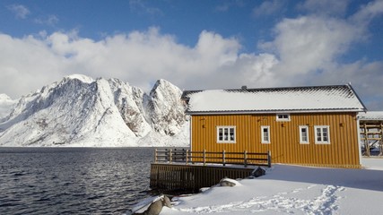Typisches Haus aus den Lofoten