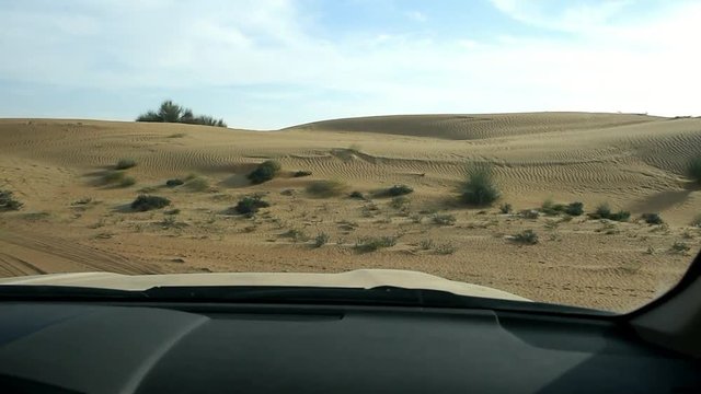Fahrt durch die Sandw&uuml;ste