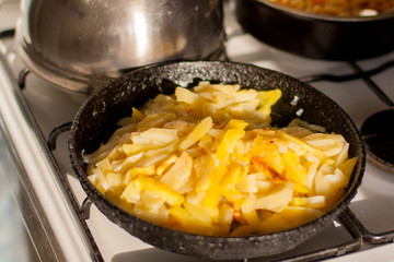 fry potatoes