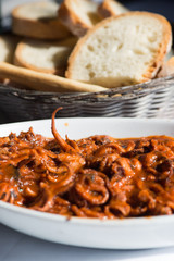 Moscardini in umido (o alla luciana)