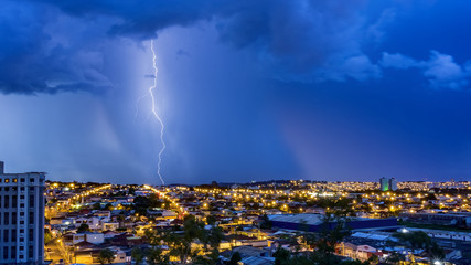 Storm in the city Ribeirao Preto - Bolt