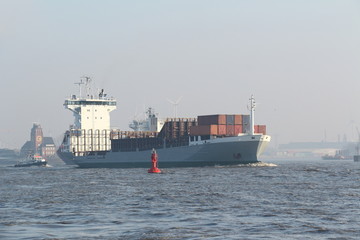 Containerfrachter