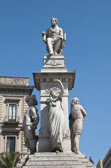 Fototapeta premium Vincenzo Bellini, Statue, Denkmal, Catania, Sizilien, Italien