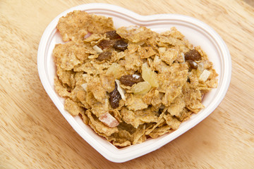 Whole-Grain Breakfast Cereal with Dry Fruits 