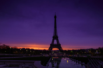 Naklejka premium Awesome incredible pink-orange-lilac sunrise. View of the Eiffel Tower from the Trocadero. Beautiful morning cityscape. Paris. France.