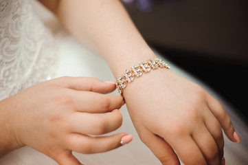 Bride wedding details - jewelry bride