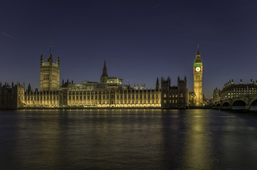 Fototapeta na wymiar London Parilament by night