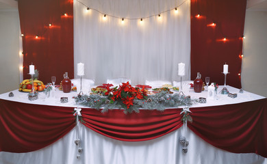 Main wedding table with beautiful decoration