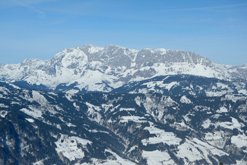 Fototapeta na wymiar Valley and mountains nearby Wagrain and Alpendorf.