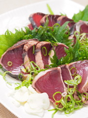 カツオのたたき