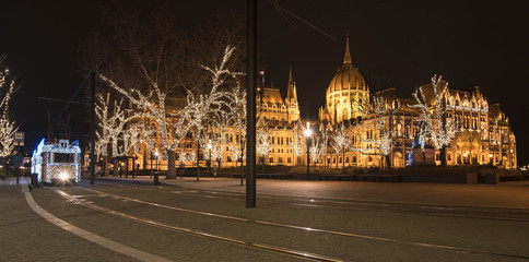 Obraz premium Moving tram in Budapest