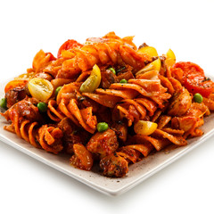 Pasta with meat, tomato sauce and vegetables 